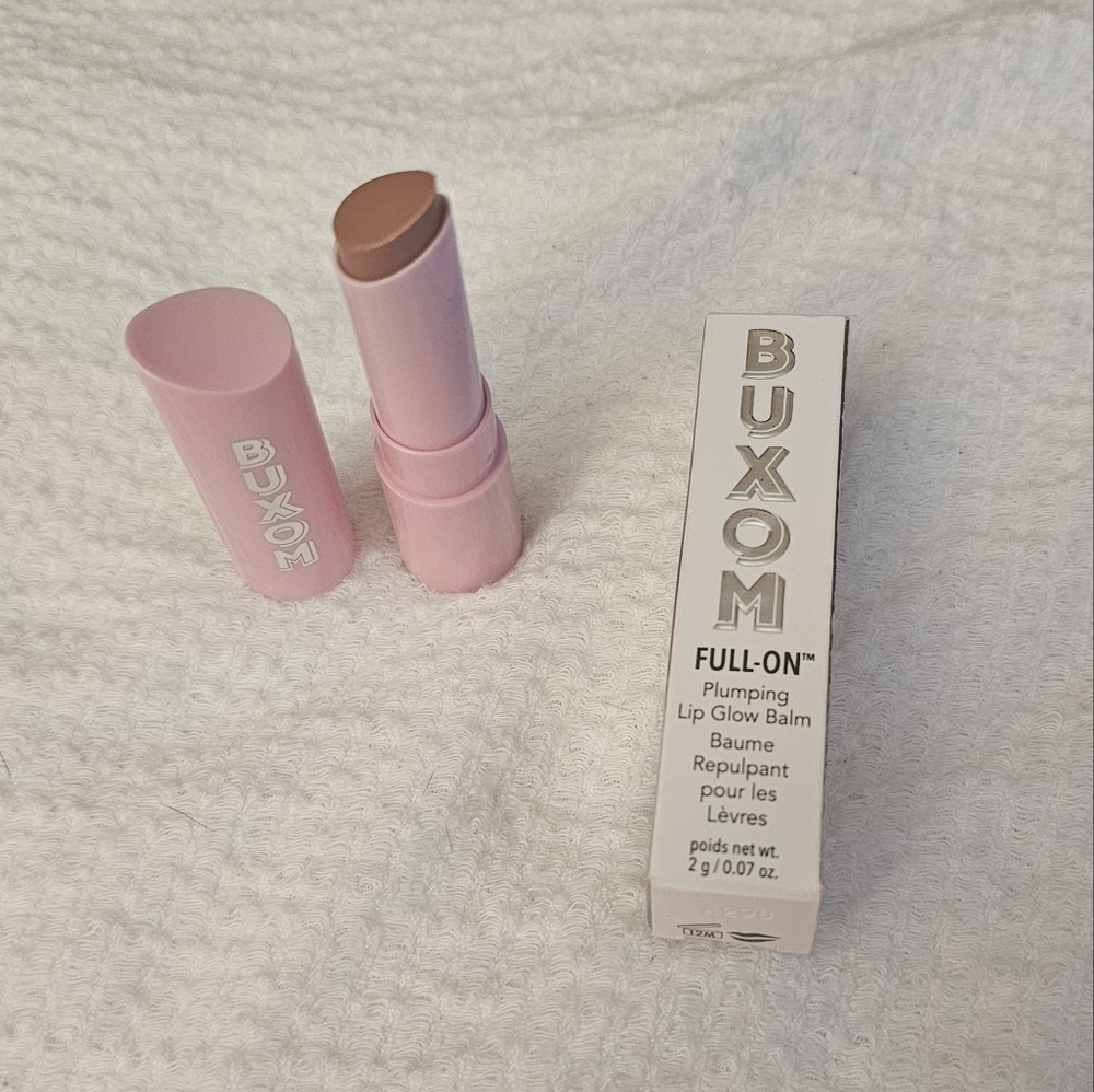 Buxom Full On Plumping Lip Balm shade Peach Smoothie